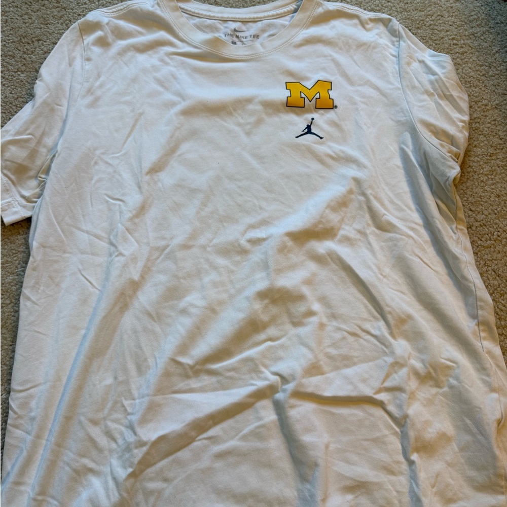 Nike White Tee with Yellow and Black Logo